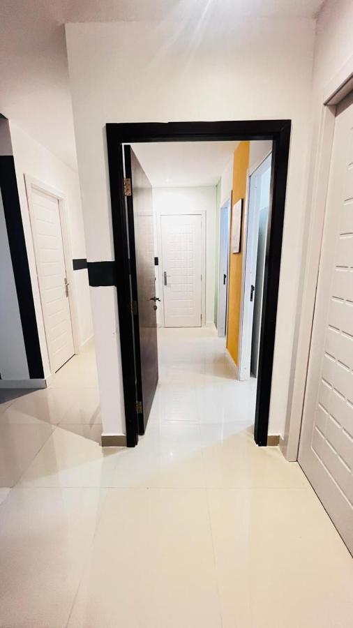 Traveller Partition Room In Al Barsha 1 Near Metro Dubai Exteriör bild